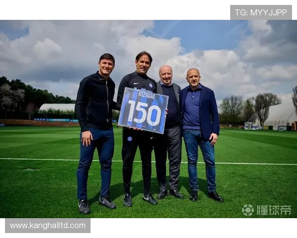 范金克尔评萨里与因扎吉执教得失